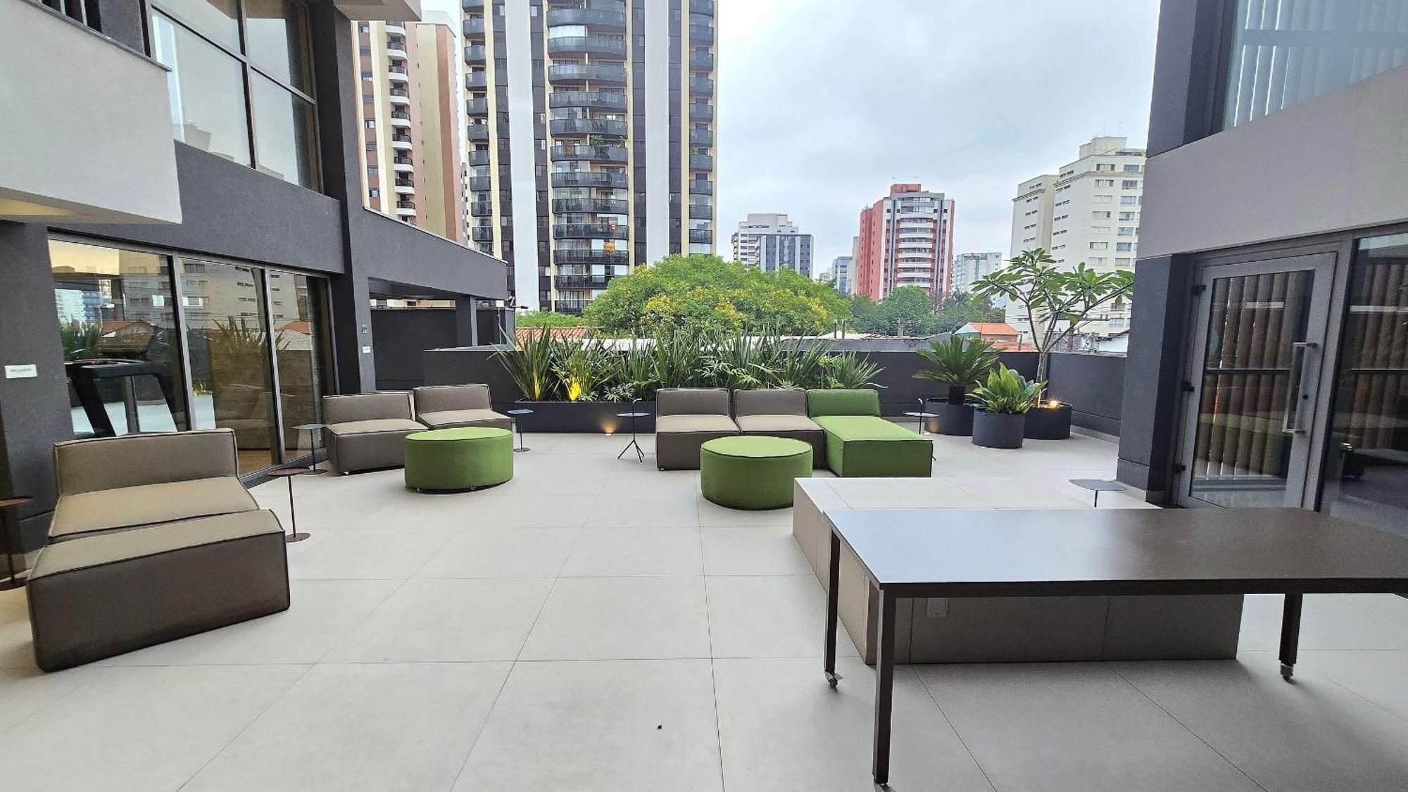 Loefgreen - Riosampa Flats *